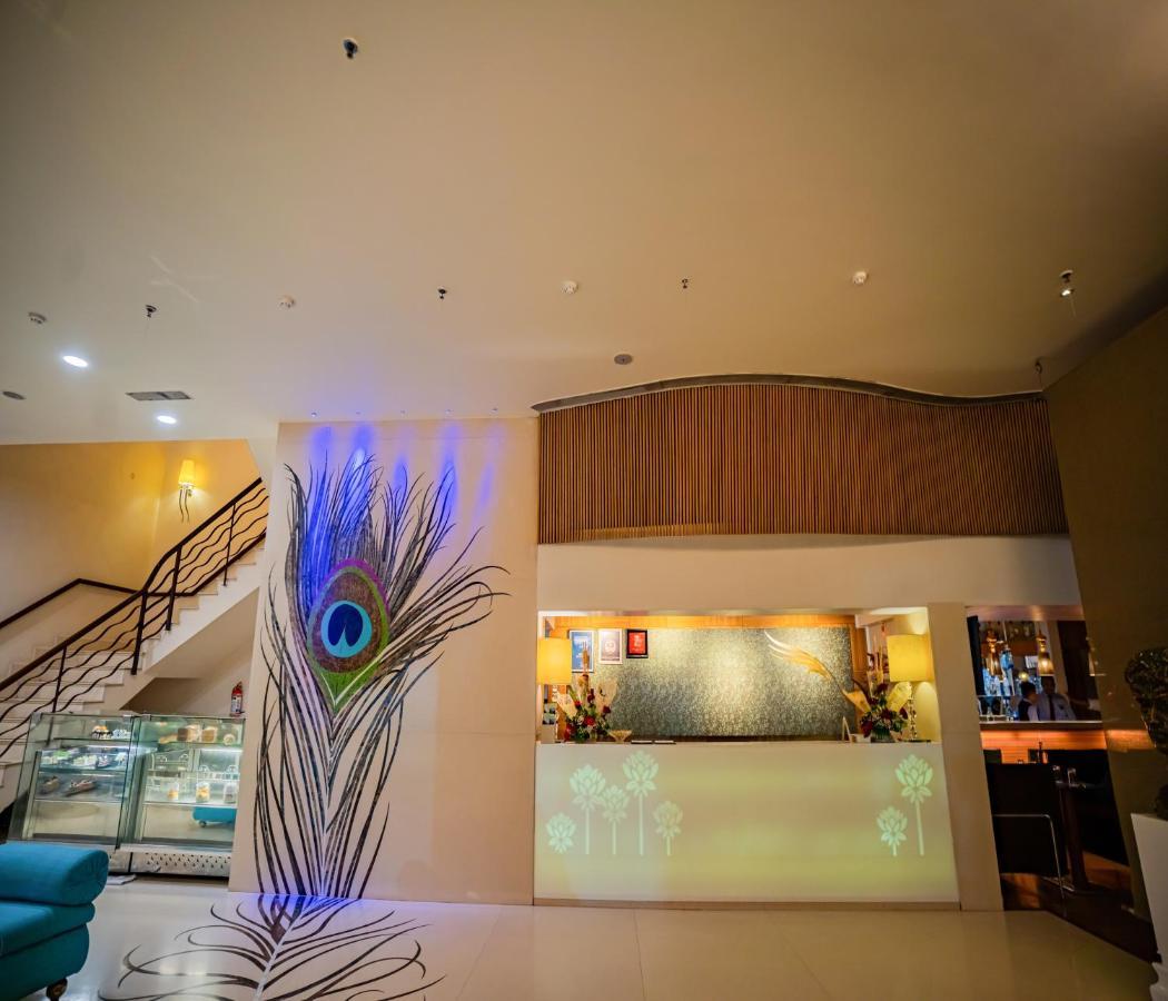 Barsana Hotel & Resort Shiliguri Exterior foto