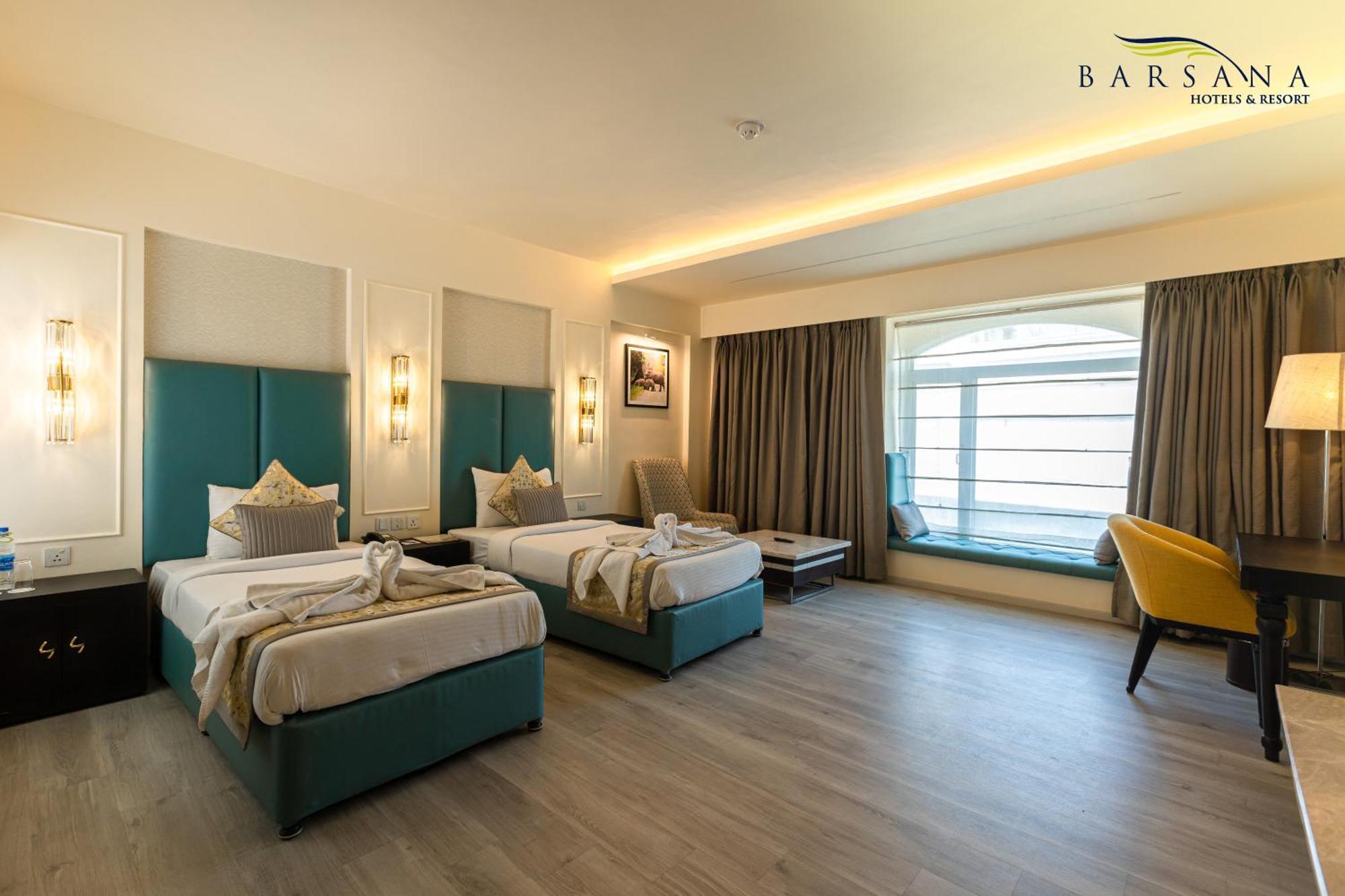 Barsana Hotel & Resort Shiliguri Exterior foto